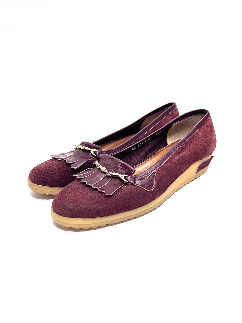 Vintage 1970s maroon suede leather kiltie fringe wedge heel loafers
